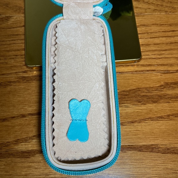 Rowallan jewelry case in Tiffany blue - Picture 8 of 11